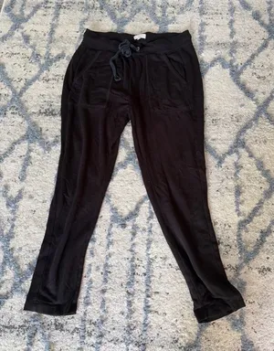 Black LOFT loose fitted lounge pants (size small) thumbnail 1