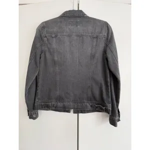 Old Navy Womens Small Washed Black Denim‎ Trucker Jacket Jean Jacket S thumbnail 2