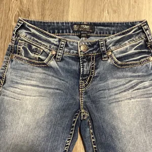 Silver Jeans Aiko women’s blue jeans capris size W28 thumbnail 3