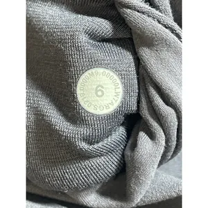 Lululemon Women's Gray High Rise Athletic Yoga Activewear Running Biker Shorts 6 thumbnail 4