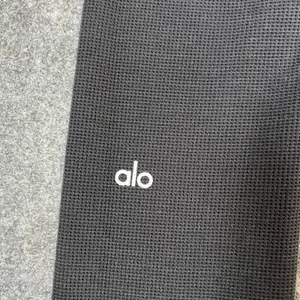 Alo Yoga High Waist Waffle Knit Leggings Charcoal Grey Tencel Blend Womens Small thumbnail 9