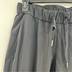 Lululemon On The Fly Crop 23” Pants Black Size 4 Luxtreme W6AV6S thumbnail 2