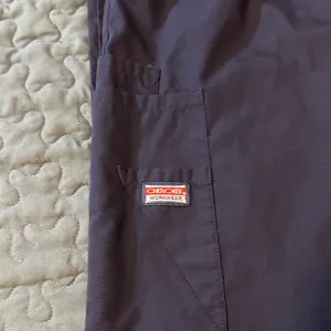 Ladies navy blue scrub pants Sz M by Cherokee thumbnail 2