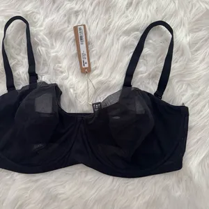 Skims Ultra Fine Mesh Strapless Bra Onyx Size 38DD thumbnail 4