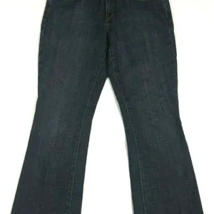 Levi’s 515 Bootcut Jeans Women’s Size 8M Dark Wash Stretch Denim Classic Fit thumbnail 2