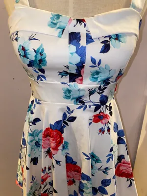 Boutique Floral Dress thumbnail 5