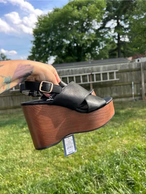 Universal Threads Nwt Naomi‎ Wood Wedge Heels with Memory Foam Insole - size 7.5 thumbnail 9