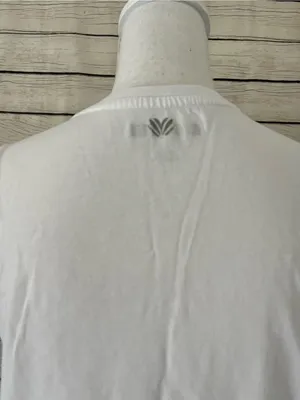 Forever 21 White “CAN & WILL” Graphic Muscle Tank thumbnail 2