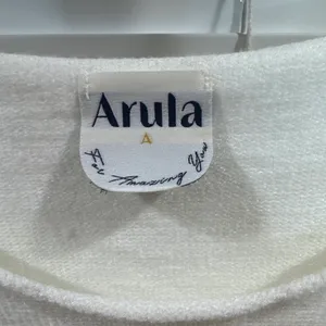 Arula Altar'd State Top thumbnail 2