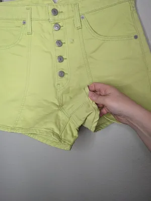 Levi's High Waisted Mom Denim Jean Shorts Button Fly Lime Green Size 31 thumbnail 3