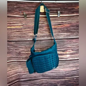 Lug Crossbody shoulder Bag. Blue. Size: One Size. thumbnail 2
