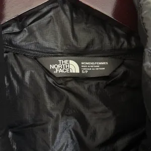 THE NORTH FACE Women’s Thermoball Jacket Black Small thumbnail 3