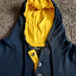 Colosseum University of Michigan Vintage 1990’s Navy & Gold Thermal Hoodie Sz LG thumbnail 3