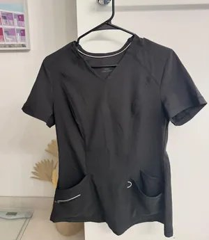 Scrub top thumbnail 1
