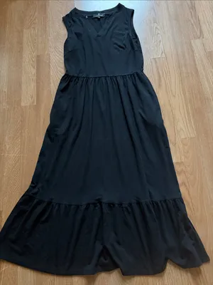 Sleeveless Black Maxi Dress - Classic Everyday thumbnail 1