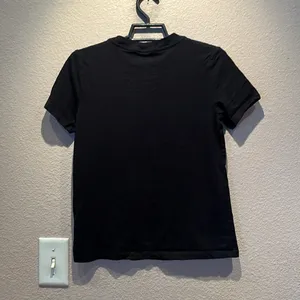 Aritzia TNA Women’s Black TNA Logo Tee Shirt Size XXS thumbnail 5