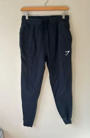 gymshark sweatpants thumbnail 1