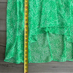 DKNY Lime Green White Chiffon Sleeveless Faux Wrap V Neck Fit & Flare Midi Dress thumbnail 12