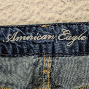 American Eagle Womens Distressed‎ Denim Cut Off Shorts Dark Wash Size 2 Cotton thumbnail 7