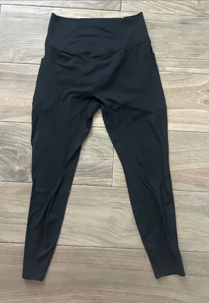 Black High-Waist Leggings with Side Pockets thumbnail 1
