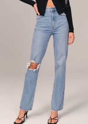 Abercrombie & Fitch The 90s Straight Utra High Rise Size 26 / 2 Short thumbnail 1