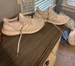 Men’s Ultra Adidas Boost thumbnail 1