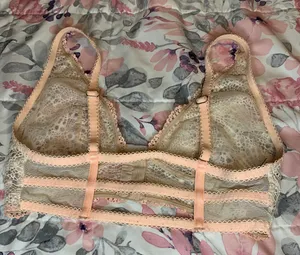 Victoria's Secret Bralett thumbnail 2
