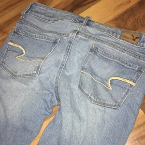 American eagle skinny jeans thumbnail 3