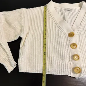 Urban Outfitters Womens Small Cream‎ Ribbed Knit Cropped Button Front Cardigan thumbnail 2