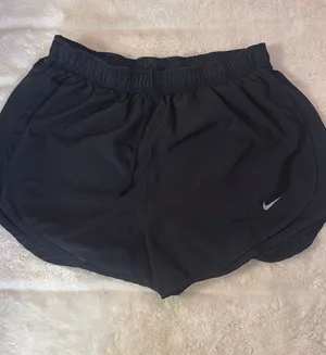Nike Shorts thumbnail 1