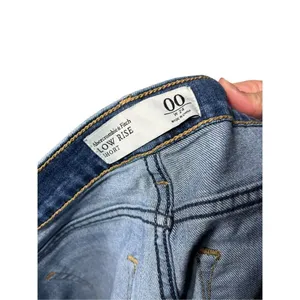 Abercrombie & Fitch Low Rise Jean Shorts‎ Size 00 thumbnail 5