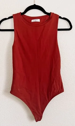 Aritzia Babaton contour muscle bodysuit thumbnail 1