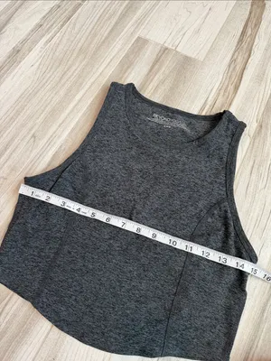Beyond Yoga Grey Cropped Tank Active Medium thumbnail 6