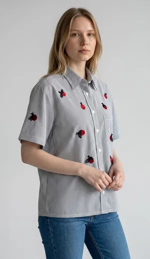 Las Olas Vintage Pinstripe Ladybug Embroidered Short Sleeve Button Down Shirt Lg thumbnail 1