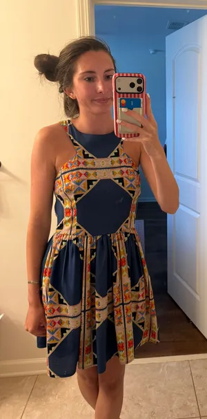 Dress Multiple Size 2 thumbnail 1