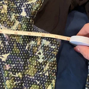 Lululemon 1/2 Zip‎ Running Hoodie thumbnail 2