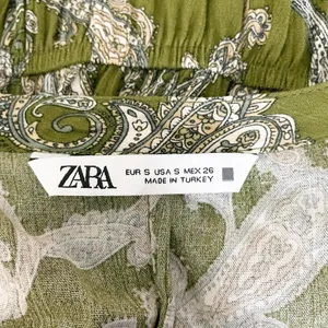 Zara Paisley Print Pattern Green Neutral Stretch Waist Long Sleeve Maxi Small thumbnail 2