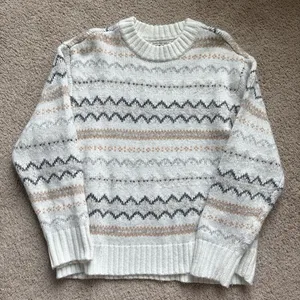 American Eagle Women's Patterned Sweater - Cream and Gray thumbnail 1