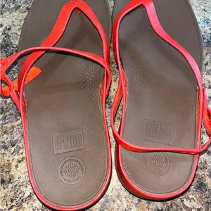 FitFlop red sandals women’s size 8, (worn a few times) without box thumbnail 3