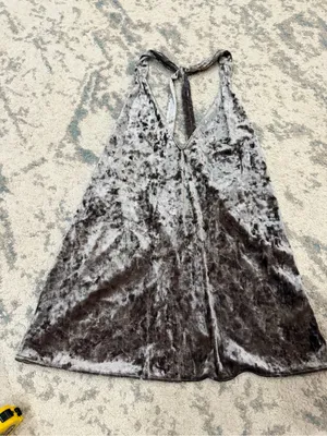 Zara Gray Silver Crushed Velvet Halter Tank Open Back S NWT thumbnail 3