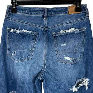 American Eagle SZ 4 Mom Jeans Hi-Rise Distressed Rips Zip-Fly Whiskered Blue thumbnail 7