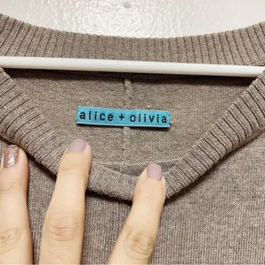 Alice & Olivia Tan Short Sleeve Crew Neck Tunic Sweater thumbnail 8