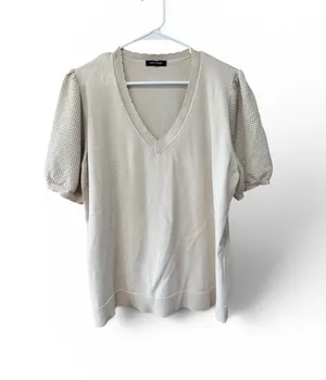 Cable & Gauge Beige V-Neck Puff Sleeve Knit Top thumbnail 1