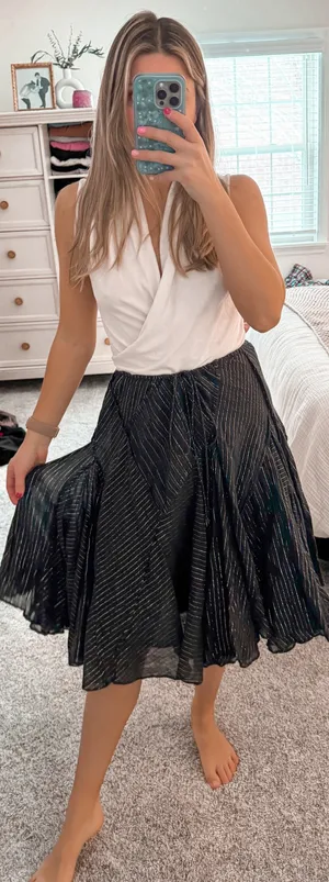 Boutique Black patterned skirt thumbnail 1