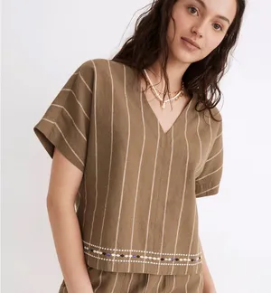 Madewell Embroidered Linen-Cotton v-neck top thumbnail 1