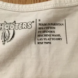 B71 #8 Hooters Girl Worn Uniform Super Sexy V-Neck Long Sleeve Shirt Size Small thumbnail 5