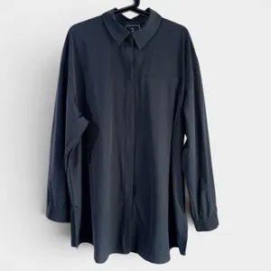 Nike 24.7 Dri-FIT Women's Oversized Button Down Woven Shirt Black NWT Size Large thumbnail 4