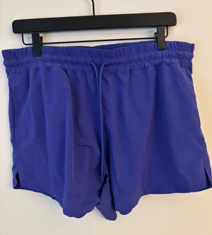 Athleta purple shorts thumbnail 1