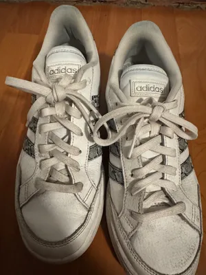 adidas White Sneakers with Gray Snake-Print Stripes thumbnail 5