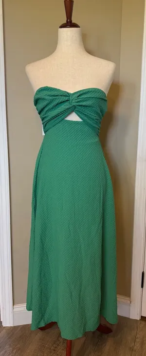 SHEIN Green Strapless Cutout Twisted Bust Smocked Back Textured Maxi Dress Small thumbnail 1